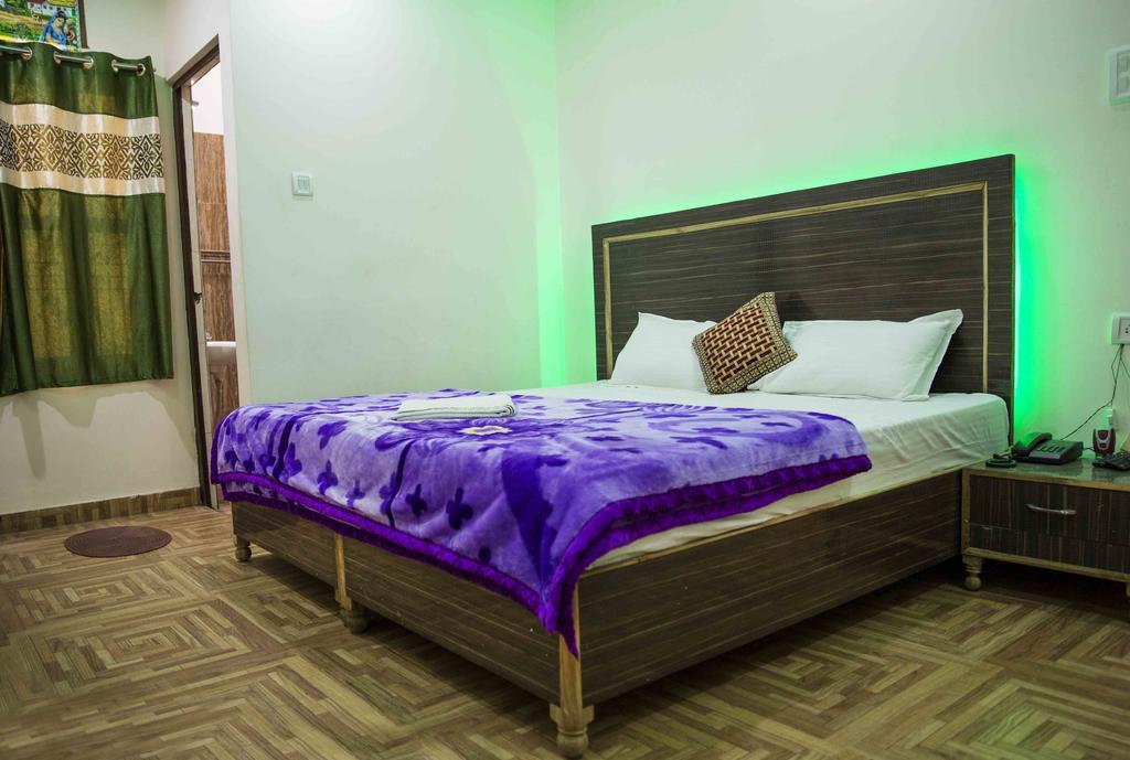 Assi River Guest House Varanasi Exterior photo