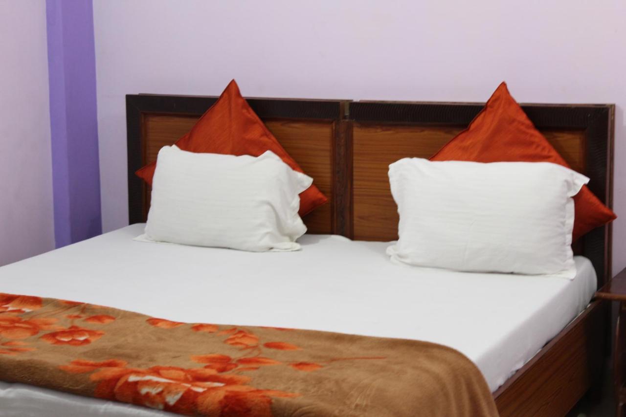 Assi River Guest House Varanasi Exterior photo